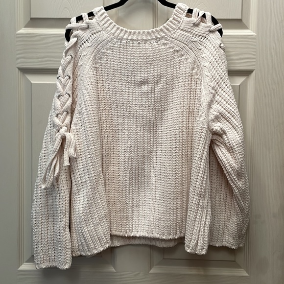 NWOT ⭐️TEDDY BEAR SOFT!!⭐️ VENUS THICK Beige Sweater with Lace-Ip Sleeves, 2x - Picture 5 of 9